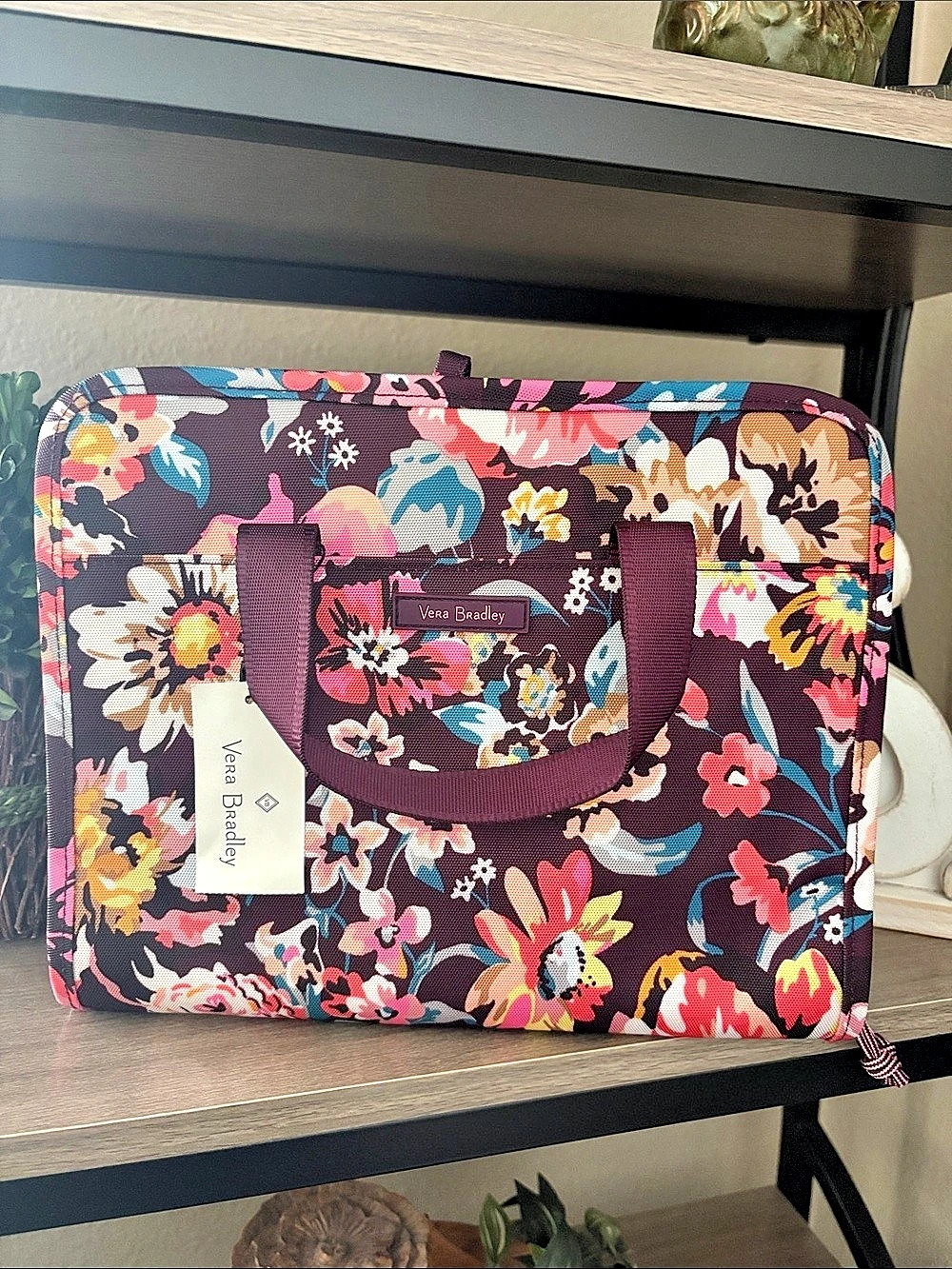 Vera Bradley Hanging Travel Organizer   in Indiana Blossoms print NWT